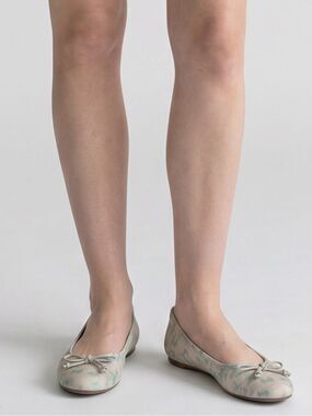 VIONIC Floral Ballet Flats SIZE 8.5